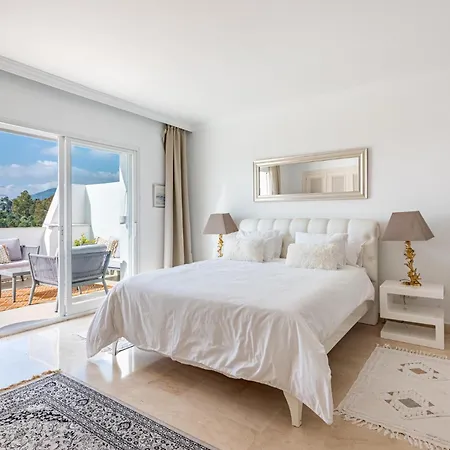 Casa Angela 3 Bedrooms Penthouse In La Quinta Golf Marbella *